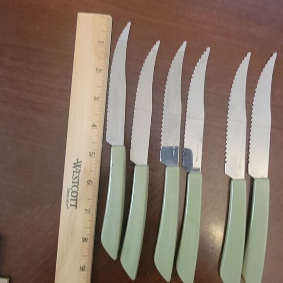Set Of 6 Vintage Ecko Stainless Steel Serrated Knives With Green Handles - Picture 4 of 4